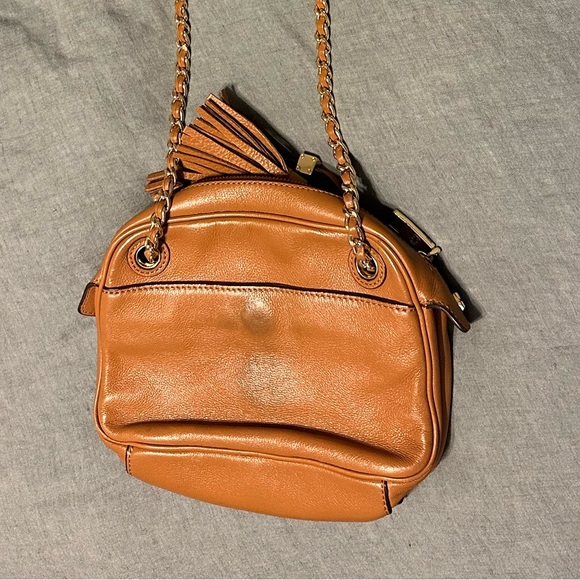 Tory Burch Crossbody Chain Purse - Picture 4 of 5